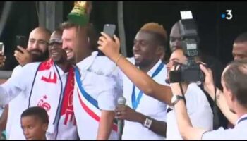 , (Fontenay-sous-Bois): Val-de-Marne – Le champion du monde Blaise Matuidi célébré à Fontenay-sous-Bois