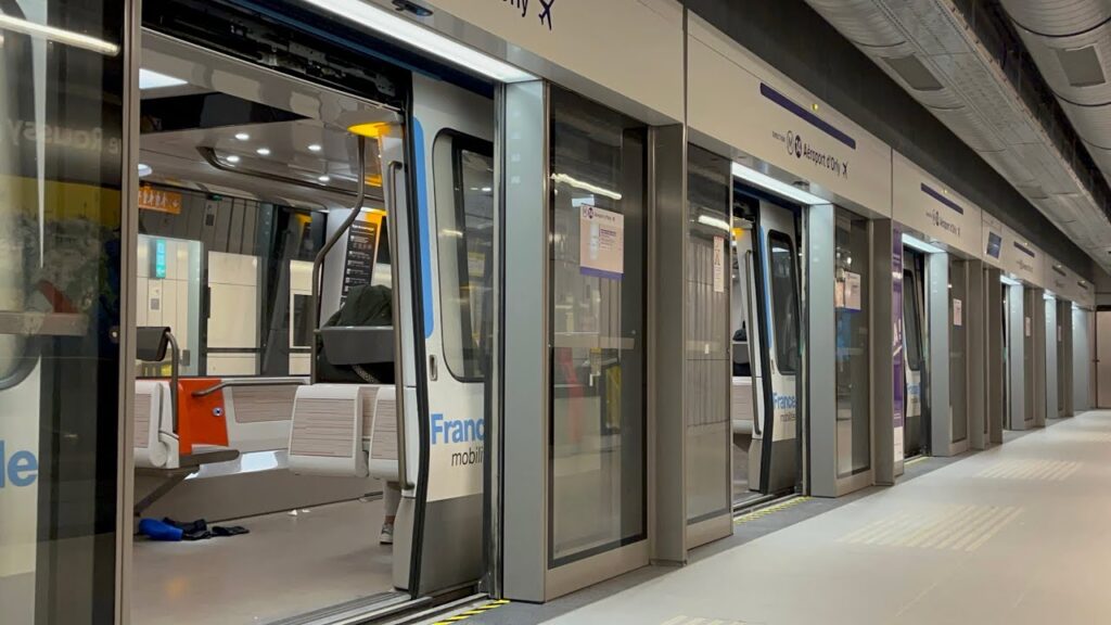 , (Villejuif): Visite de la station Villejuif-Gustave-Roussy sur la Ligne 14